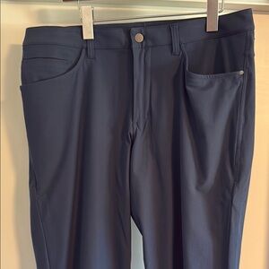 Lululemon men’s ABC Pants - 34 X 32 - Navy Blue - Regular Fit
